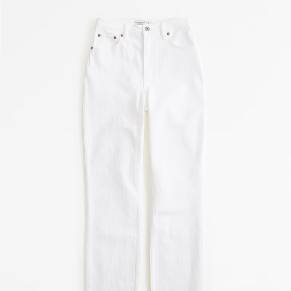 NWT Abercrombie & Fitch White Curve Love Ultra High Rise 90s Straight Jeans